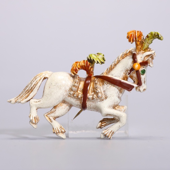 Vintage Florenza White Enamel Horse Signed With Green Rhinestone Eye Brooch - Picture 5 of 5